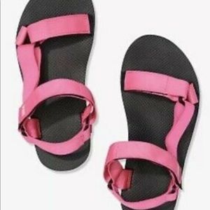 Summer sandals